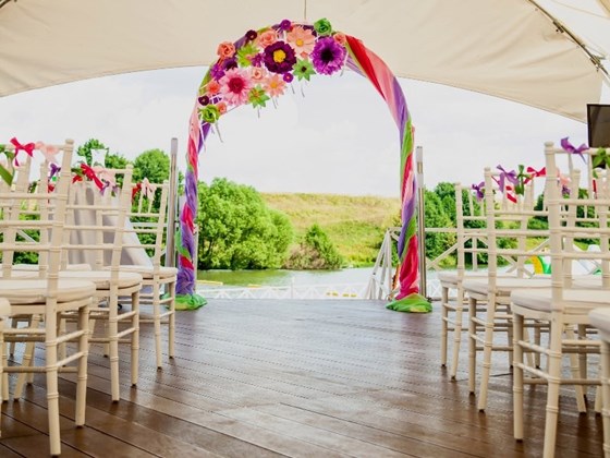 Фотографии: Организация выездной регистрации.