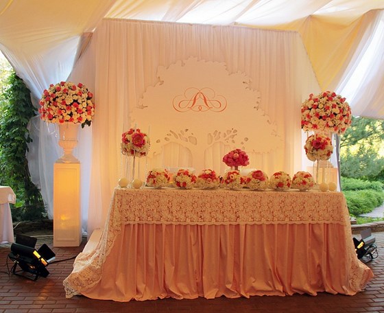 Фотографии:  Флористика и декорирование свадьбы.